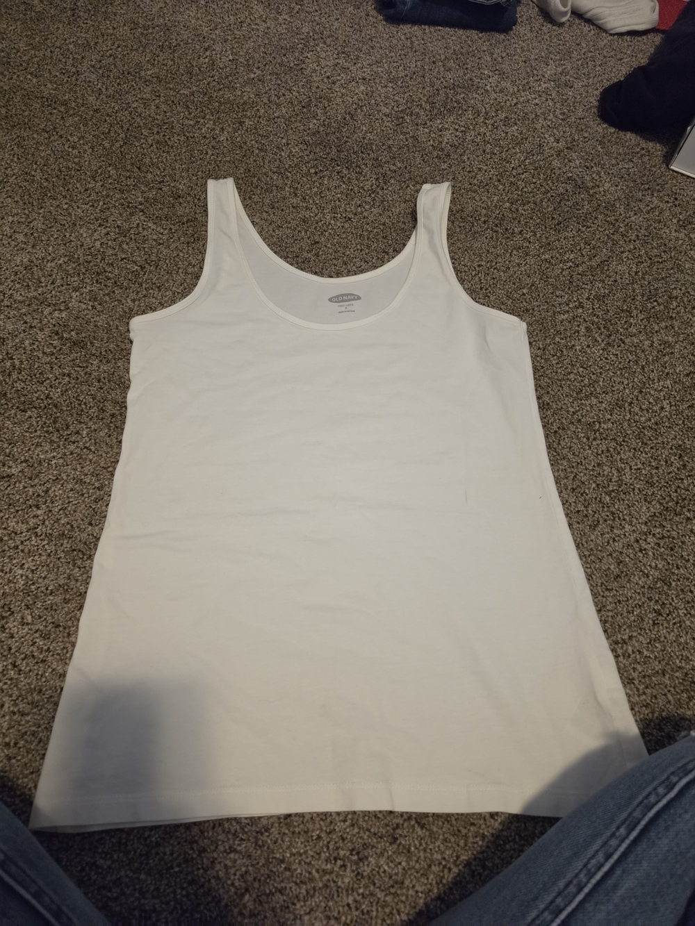 Old Navy White Scoop Neck Tank Top
